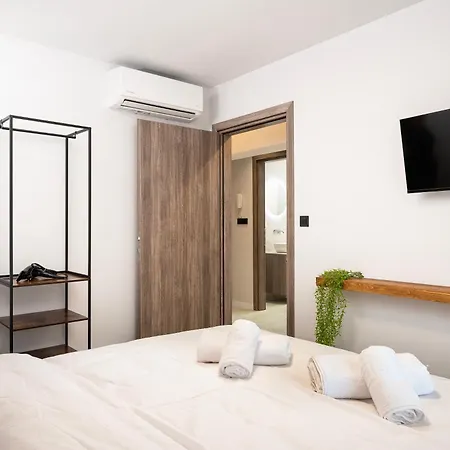 Koasis Augmented Smart Boutique * Kos Town