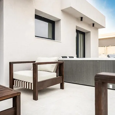 Koasis Augmented Smart Boutique Apartment *