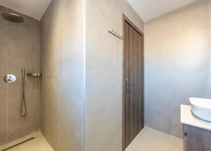 Koasis Augmented Smart Boutique * Città di Kos