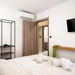 Koasis Augmented Smart Boutique * Cós