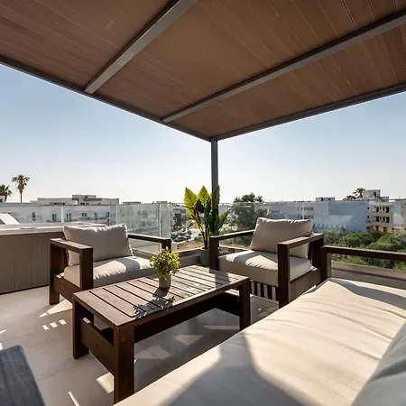 Koasis Augmented Smart Boutique Apartment